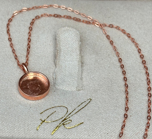 Medium Rose Gold Plated (8mm) Circle Necklace Pendant + 18 " Rose Gold Chain