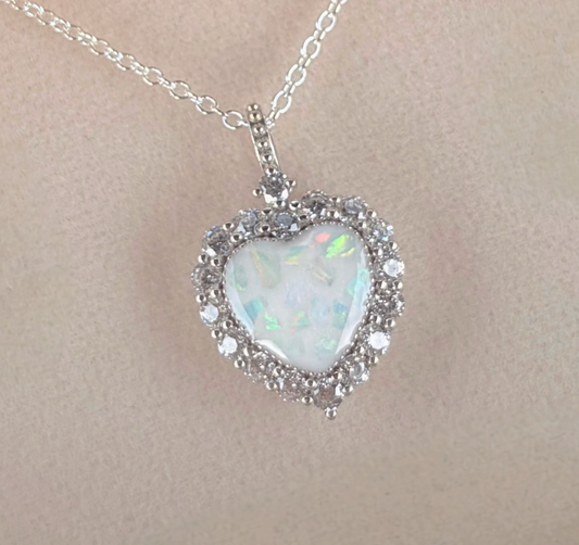 Diamond Heart Pendant Necklace