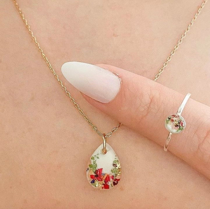 Small Wedding Flower & White Resin Teardrop Necklace
