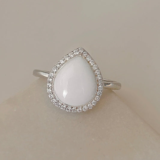 Diamond Crested Teardrop Breastmilk Ring