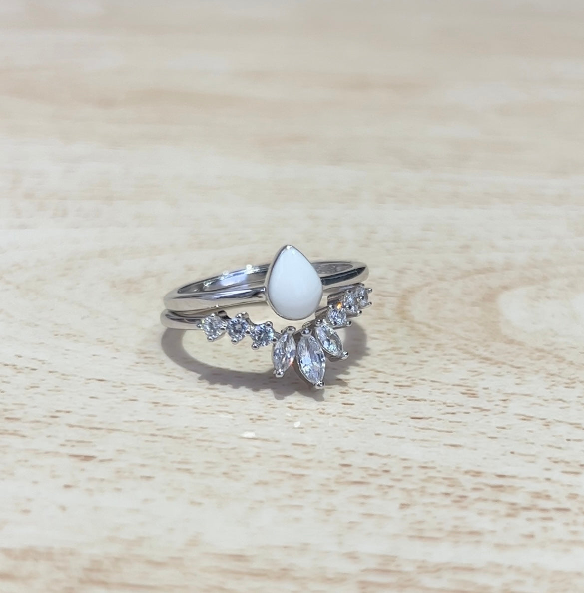 Teardrop Breastmilk Ring