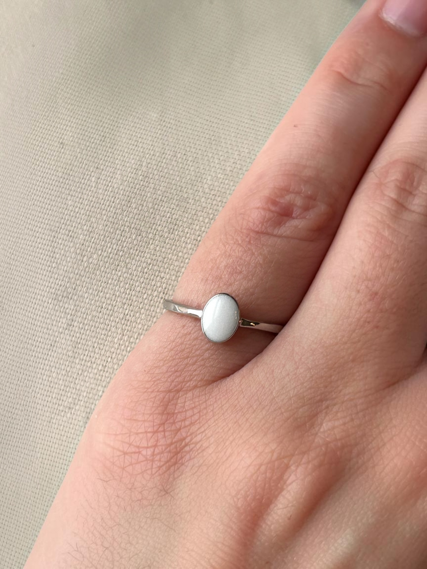 Simple Oval Ring