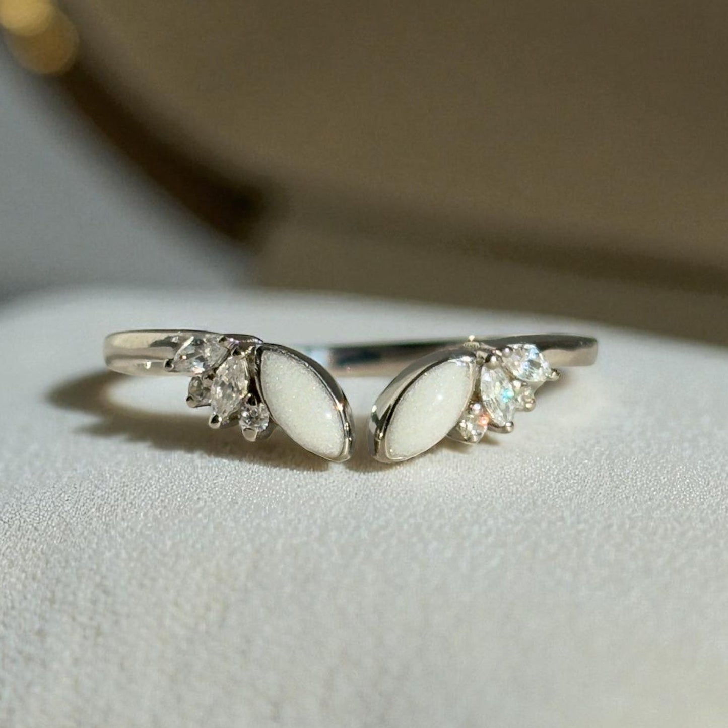 Angel Wing Keepsake Ring (Cremation Example)